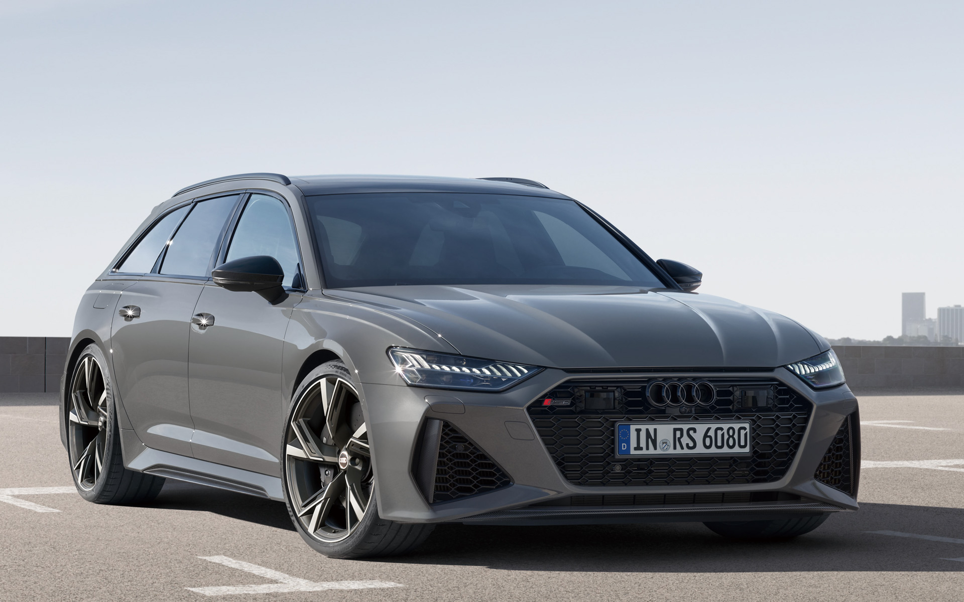 アウディ、究極のスポーツグレード「RS 6 アバント performance」「RS 
