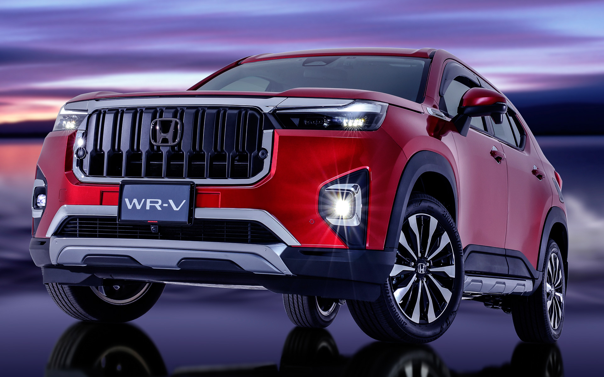 ホンダアクセス、新型コンパクトSUV「WR-V」用純正アクセサリー先行公開 - Car Watch