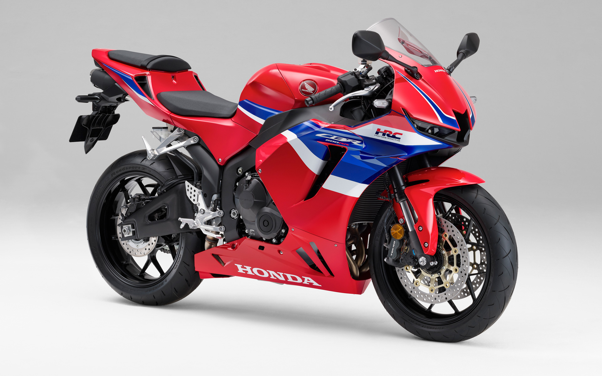 ホンダ、「CBR600RR」にクイックシフター標準装備など一部仕様変更 - Car Watch