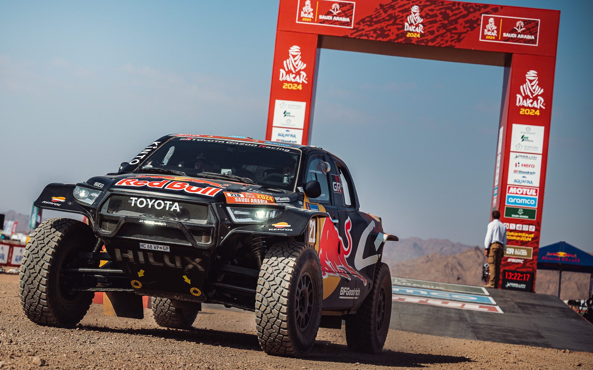 普通のクルマ好きのおじさん「モリゾウ」さん、ダカールラリー参戦者へ