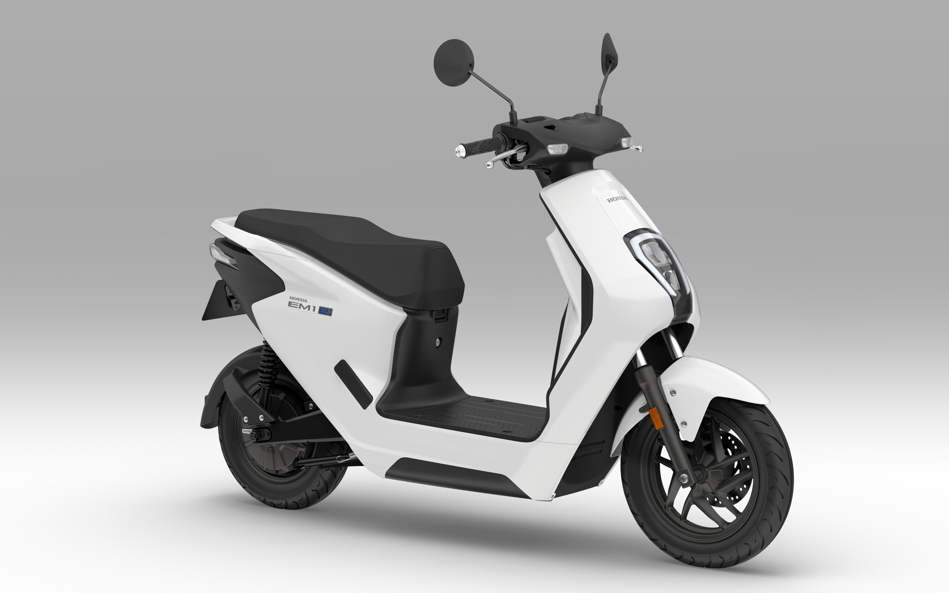 ホンダとヤマハ、原付一種電動二輪車のOEM供給に合意 「EM1 e:」「BENLY e: I」ベースの日本市場向けモデルをOEM供給 - Car  Watch