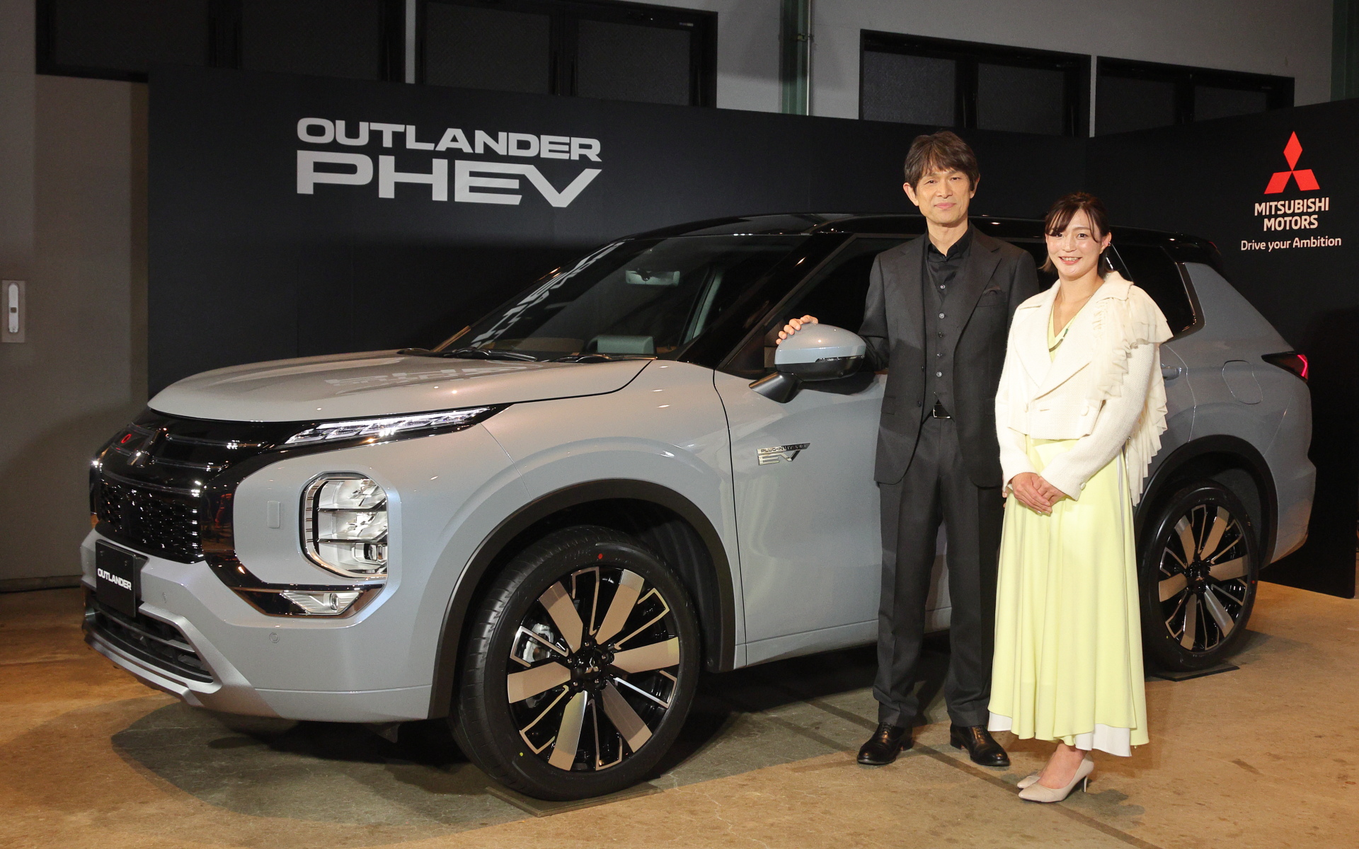 ryomama32340119専用　三菱　アウトランダー現行型　純正20インチ ryomama32340119専用 三菱 アウトランダー現行型 純正20インチ