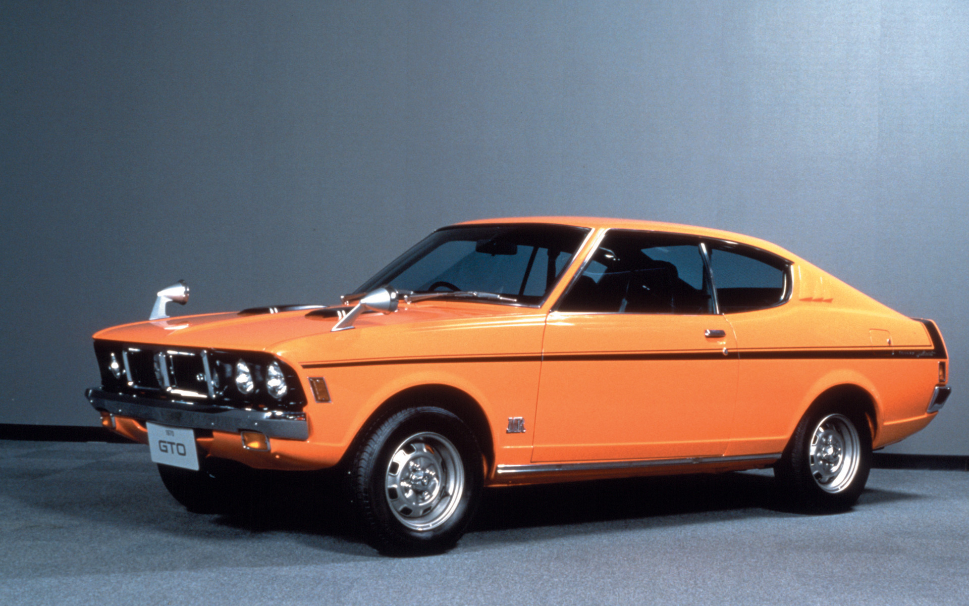 三菱自動車　ギャラン　アイロンプリント
スター・ウォーズセット　超貴重 三菱 MITSUBISHI ギャランGTO【鉛筆画】名車 旧車 イラスト A4サイズ