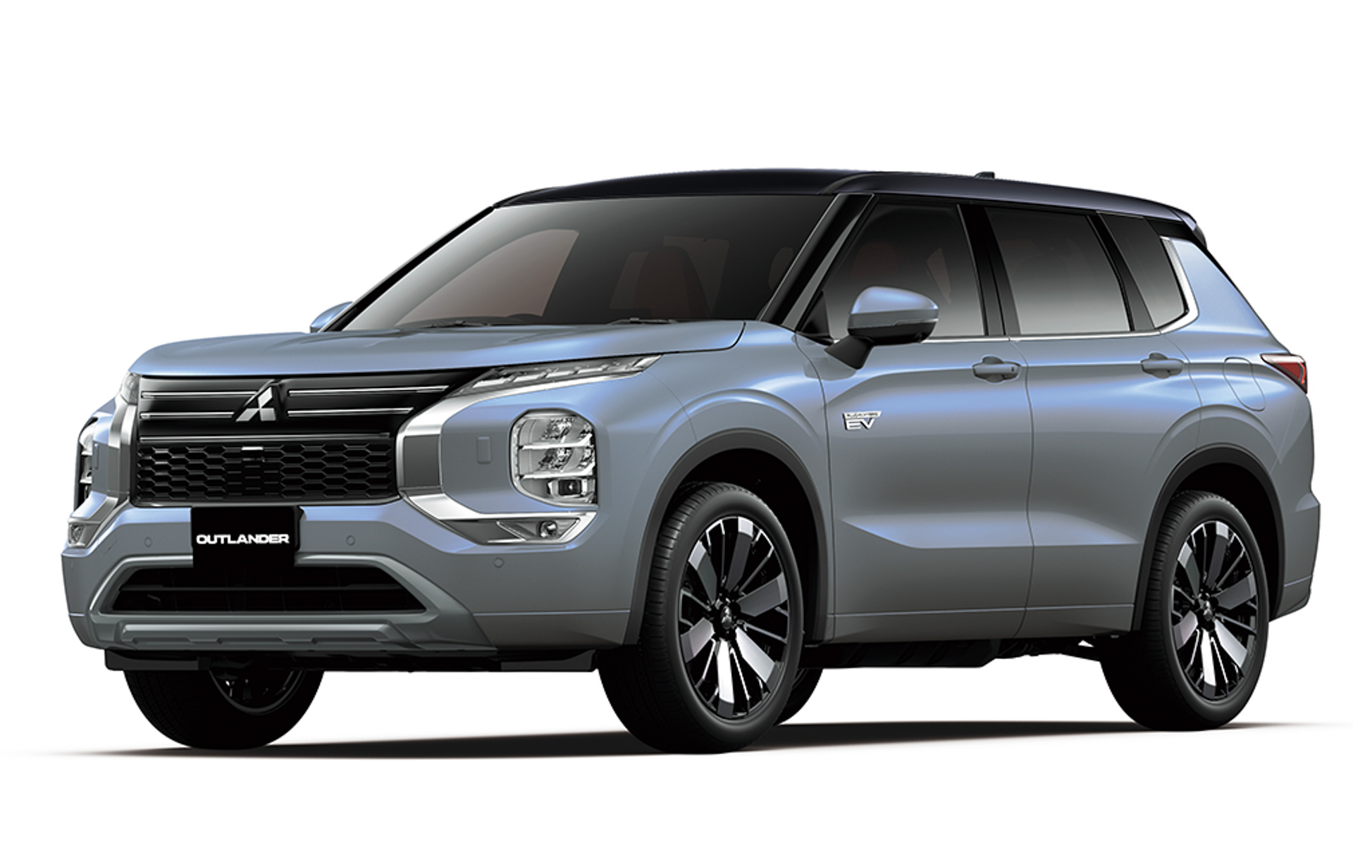 三菱自動車、「アウトランダーPHEV」を一部改良 ドリンクホルダー位置