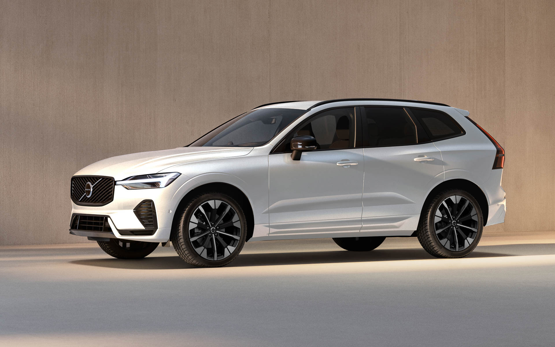 ボルボ、グロッシーブラックのDarkエクステリアを採用した特別仕様車