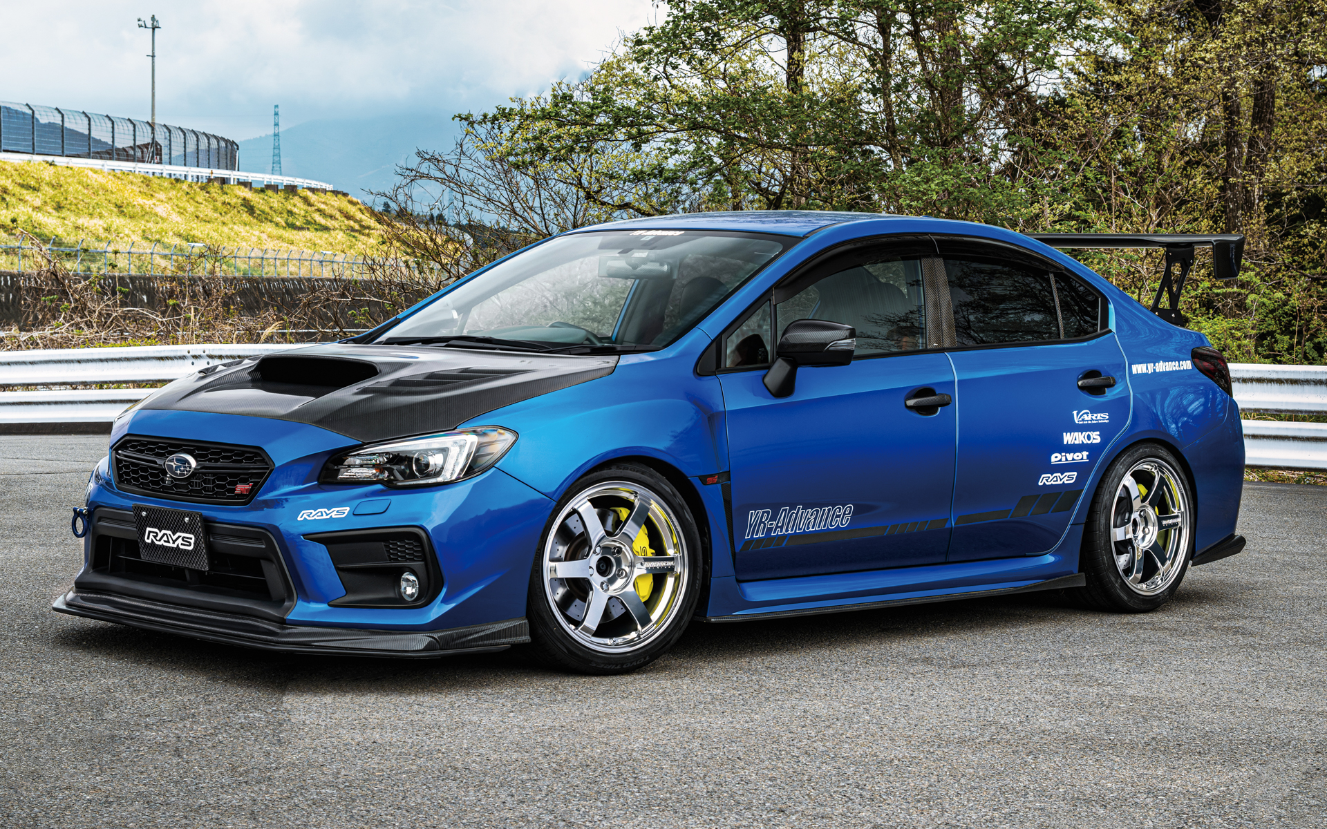 次世代表面処理「A.S.T.」でレイズ最強の鍛造アルミホイール・ボルク