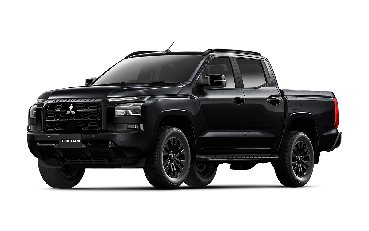 1/19(月)まで出品！新品未使用 トライトンTRITON ブラック 　バートン 003.jpg