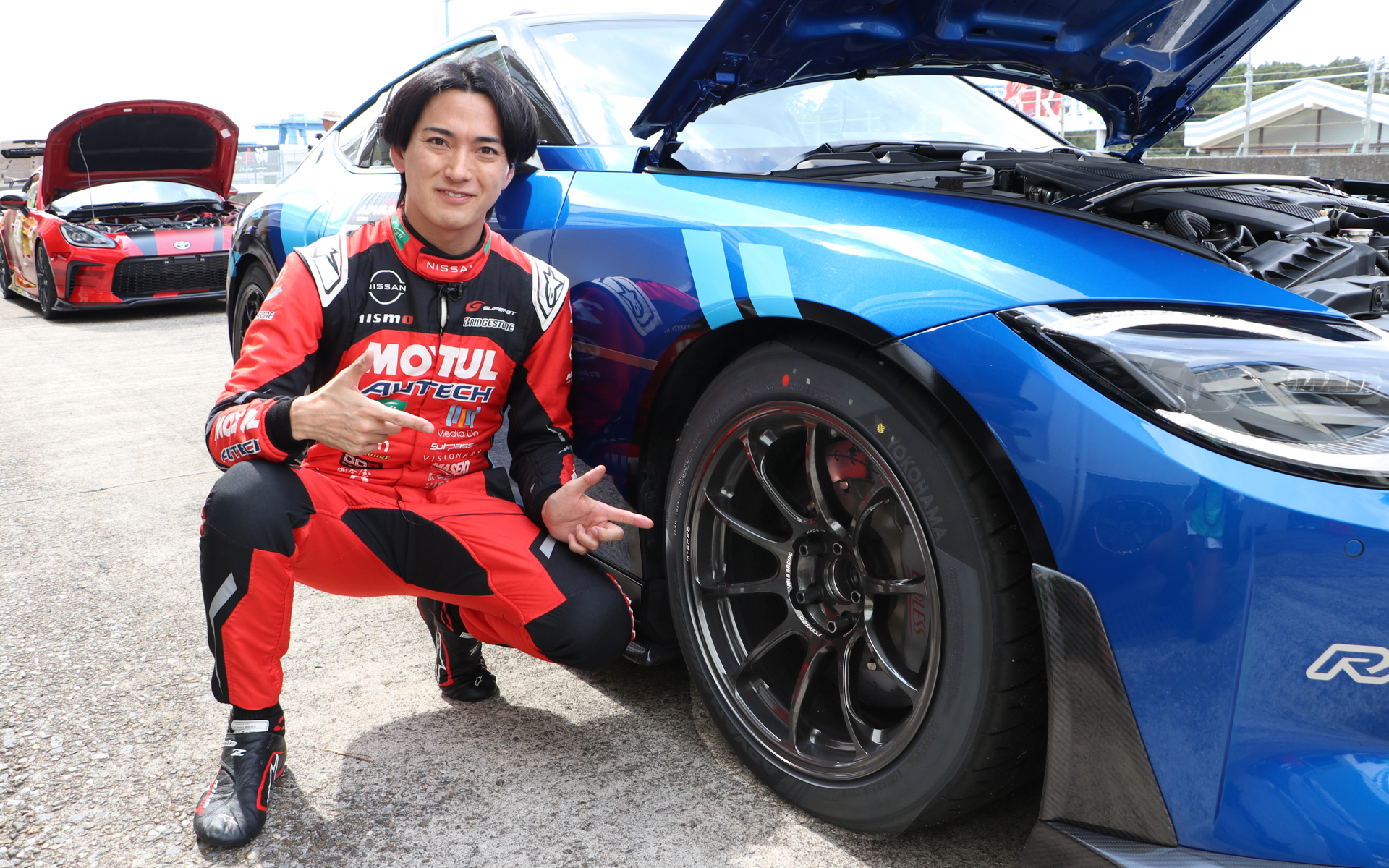 ホイール交換でクルマの乗り味はどう変わる？ レイズの「履き替え