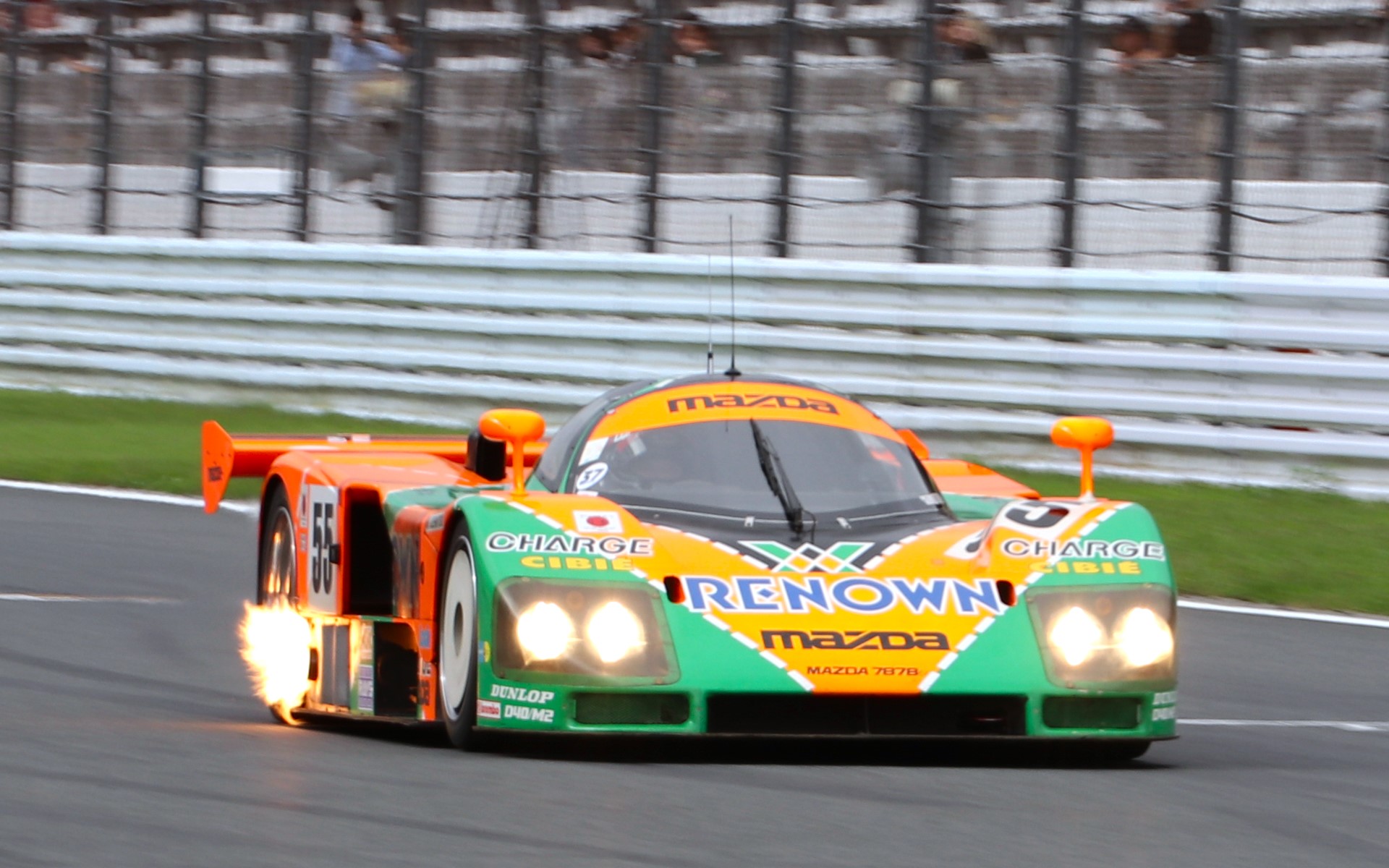 マツダファンフェスタ2025」開催、レーシングドライバー歴60年を迎えた