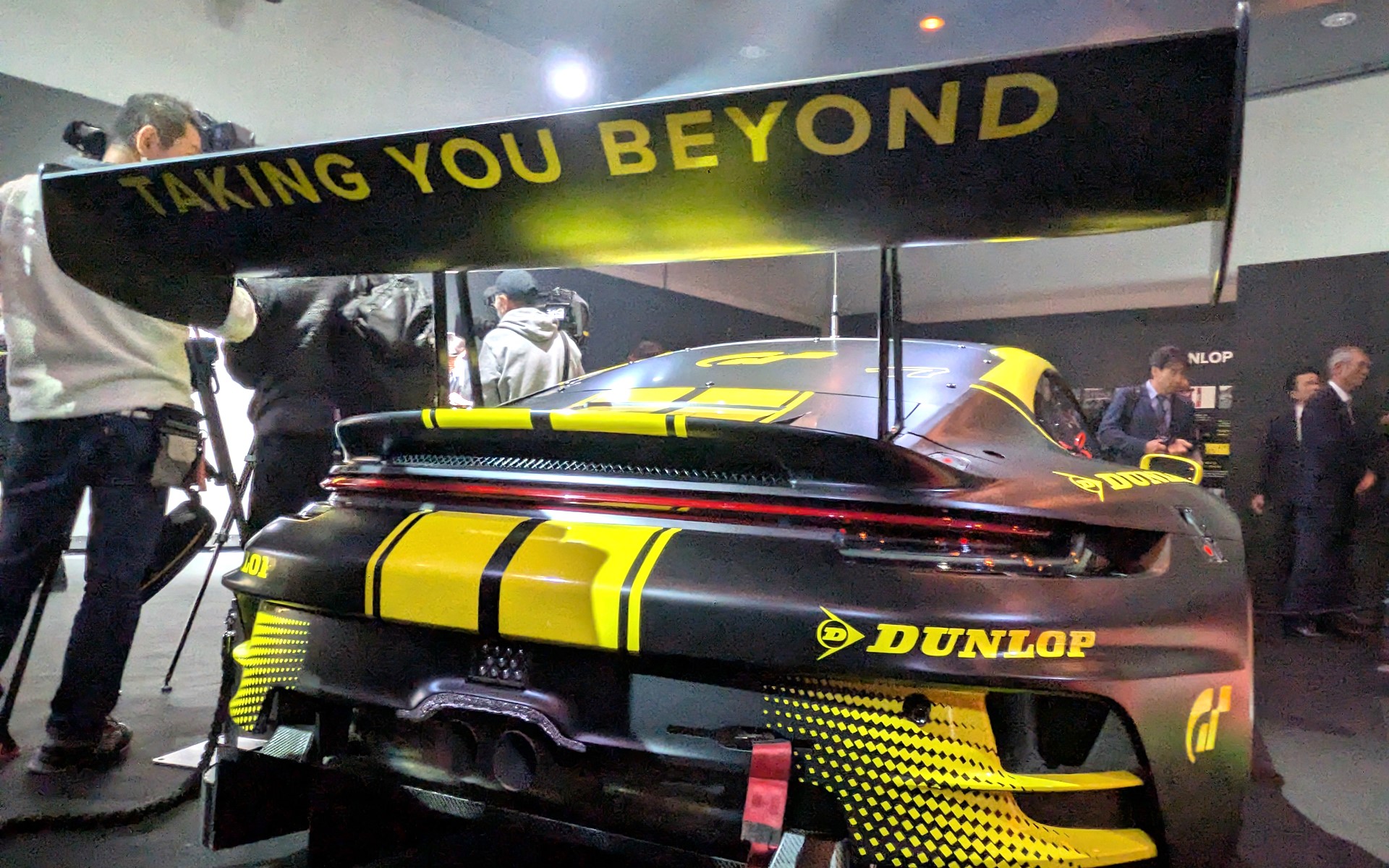 DUNLOP、新ブランドステートメント「TAKING YOU BEYOND」を策定