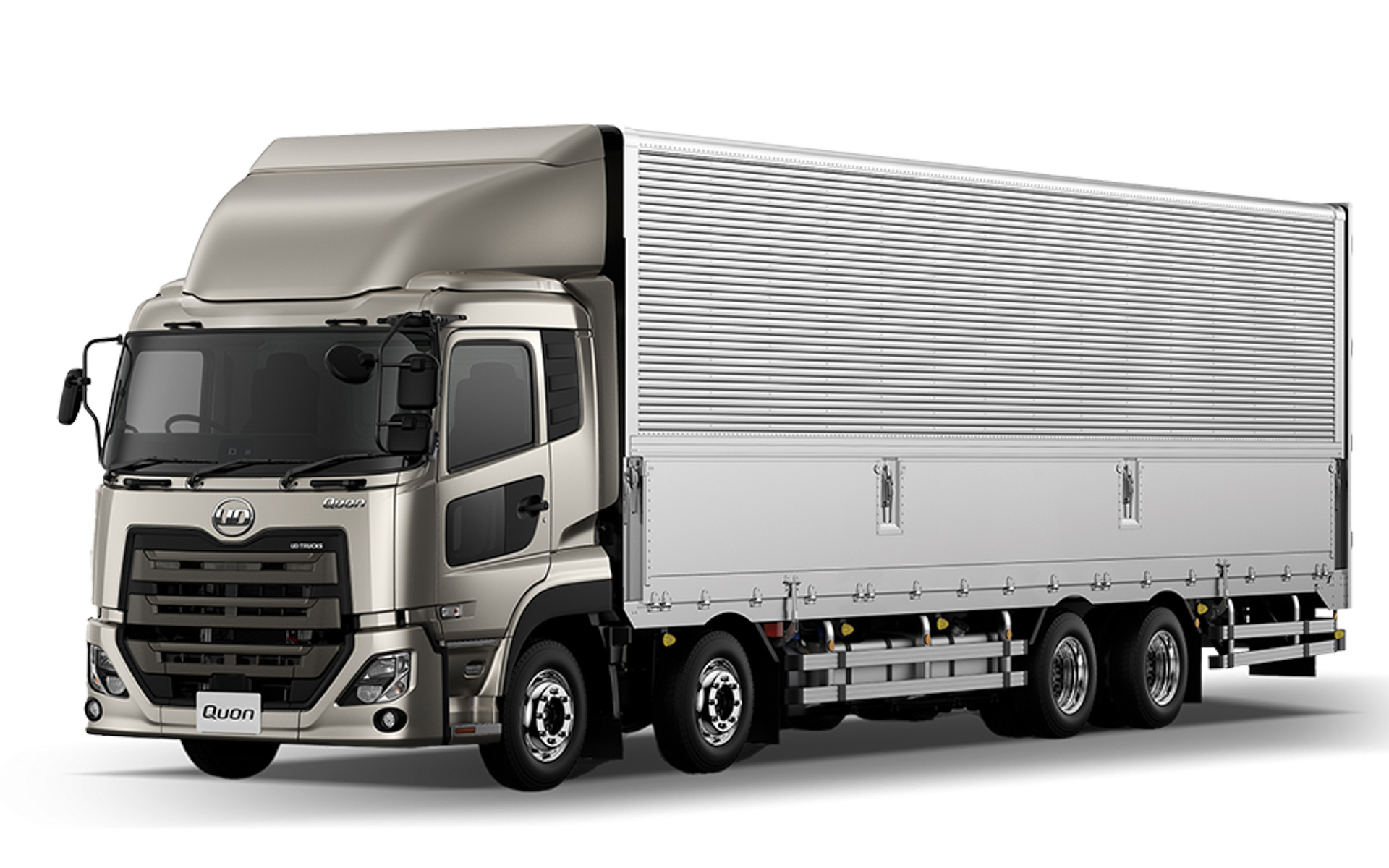 UDトラックス　クオン　粒子抑制装置パネル　※フォロー割OK UDトラックスが「クオン」2026年型を発表！ 迅速シフトに磨きをかけた