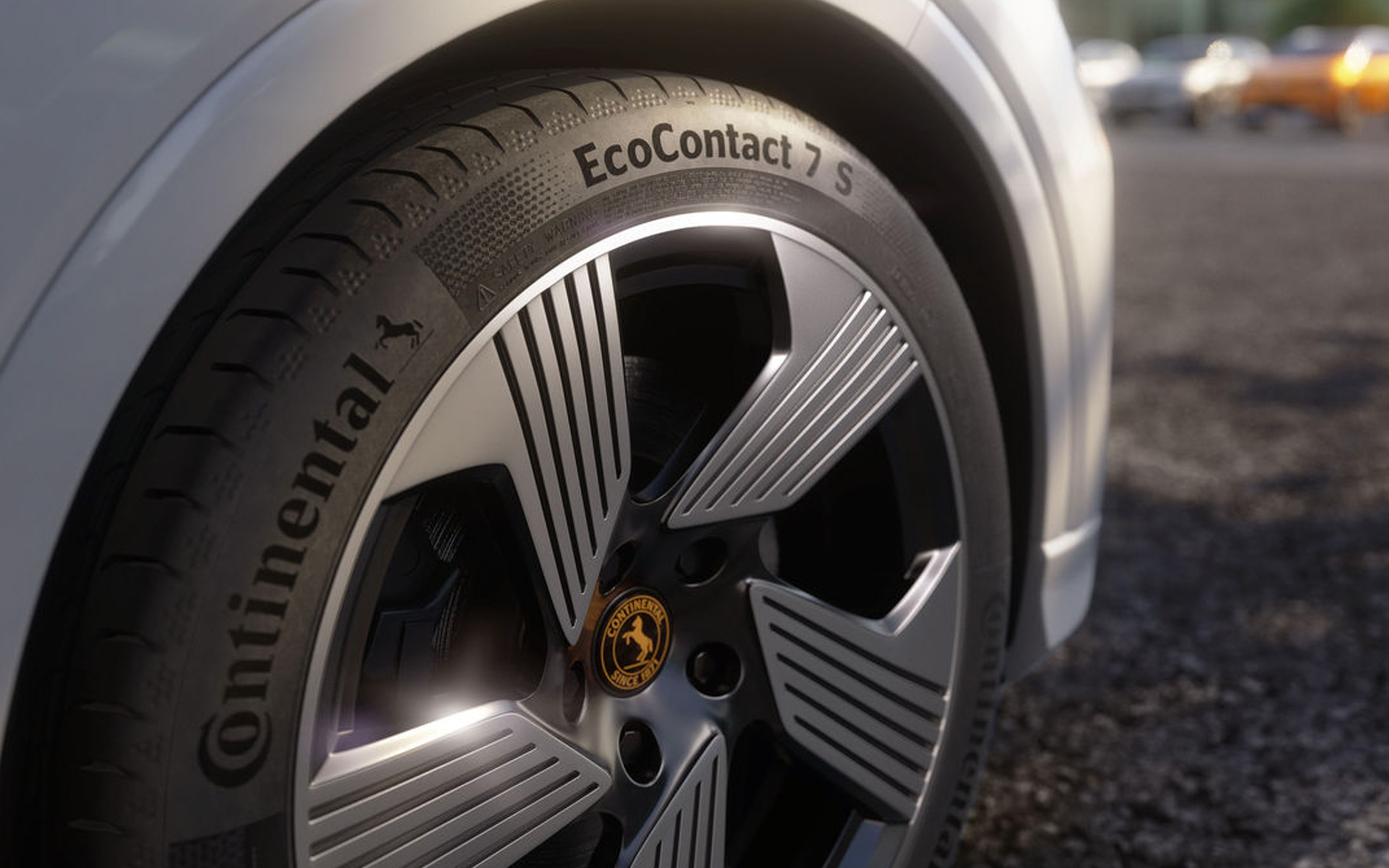 コンチネンタル、軽自動車向け国内専用の新製品「EcoContact 7S」を 