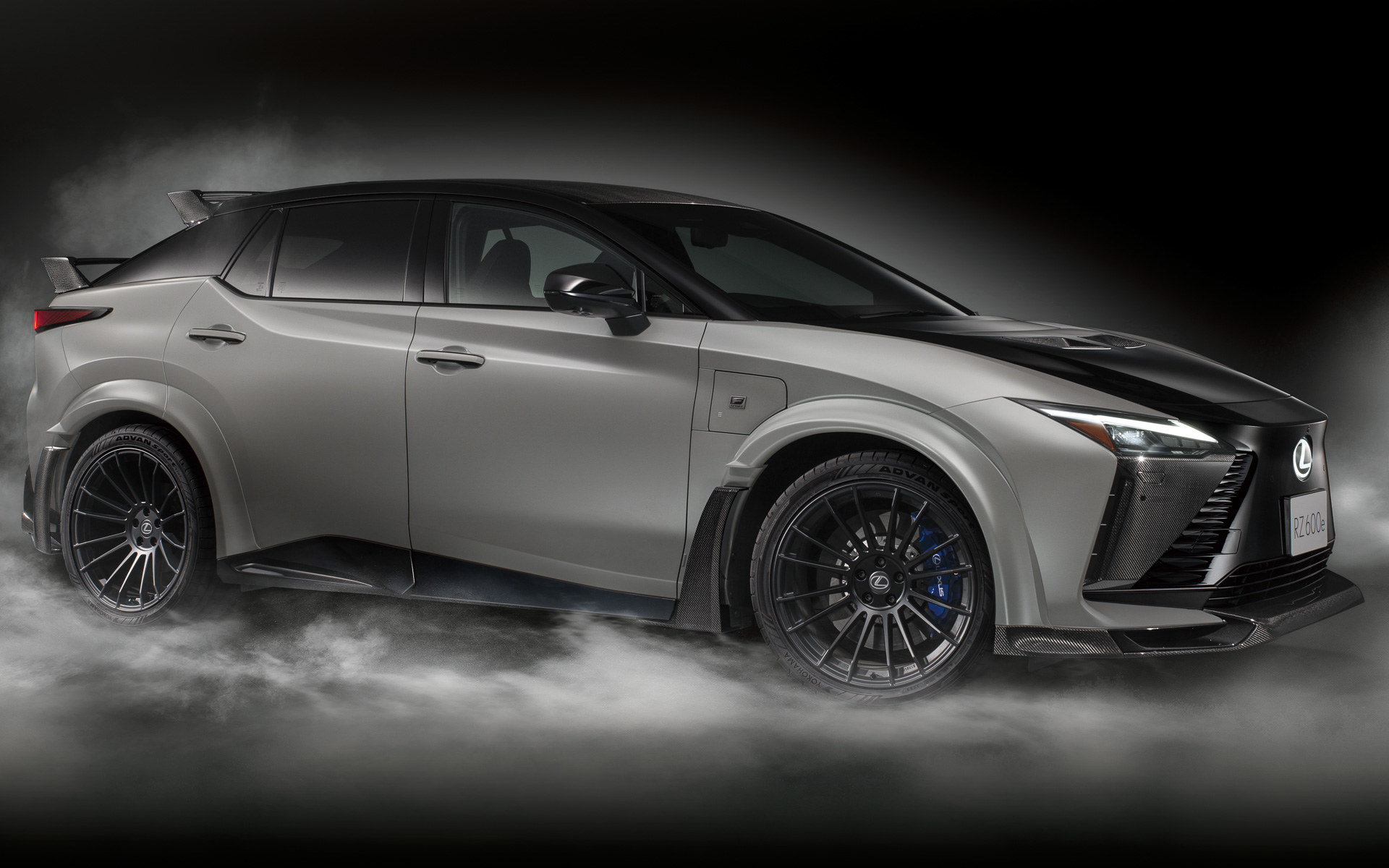 レクサス、バッテリEV「RZ」新型モデルの特別仕様車「RZ600e“F SPORT