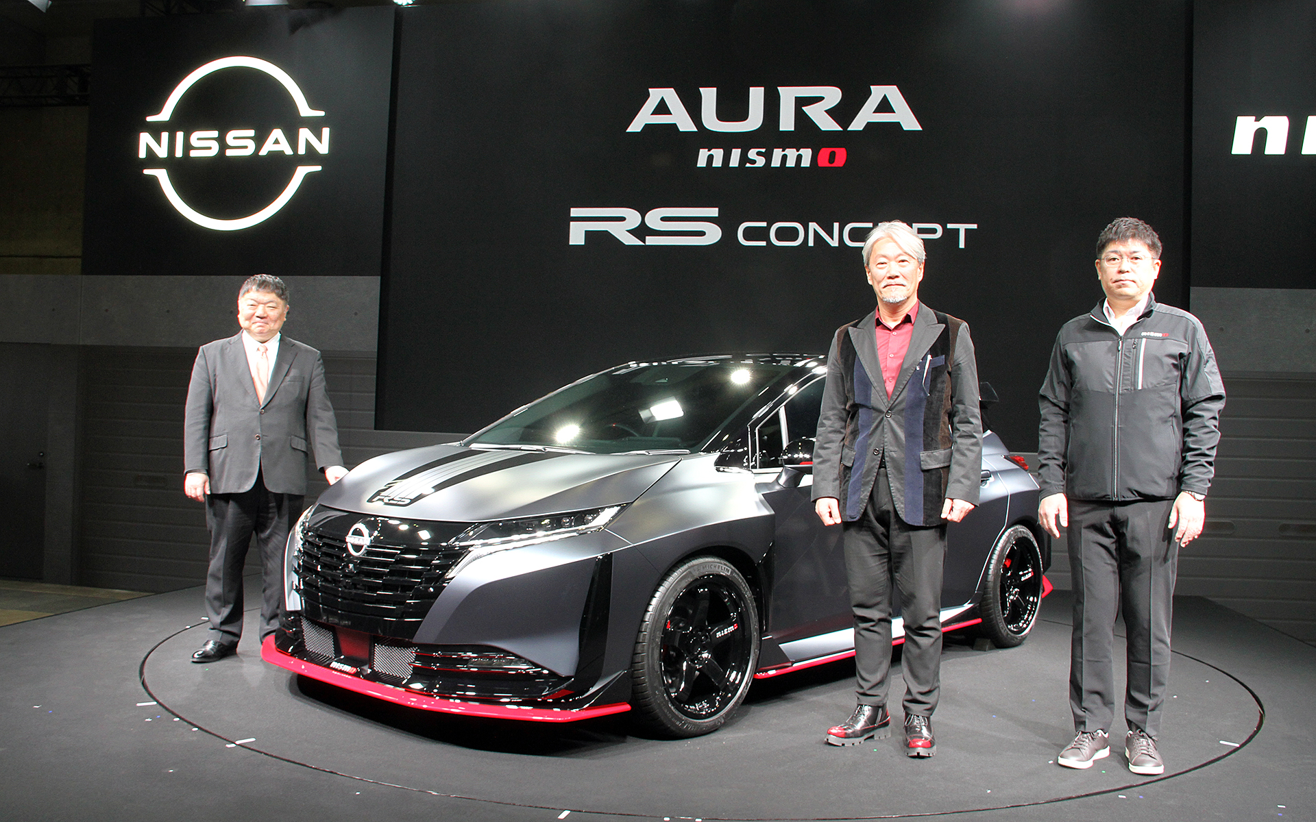 日産、「オーラNISMO RS コンセプト」公開 コンプリートカーとして市販