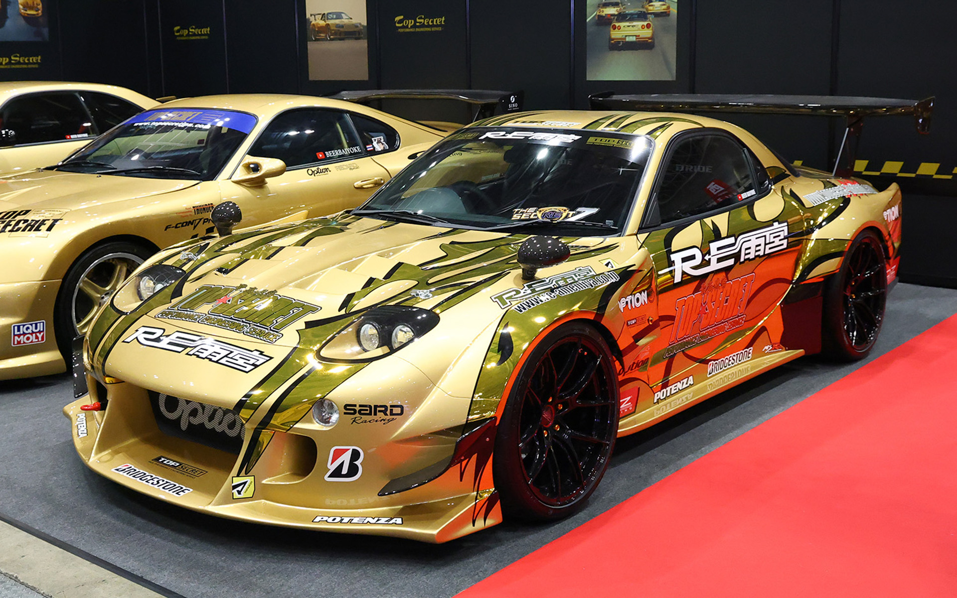 トップシークレットの「THE SEC”RE”T 7」が東京国際カスタムカー