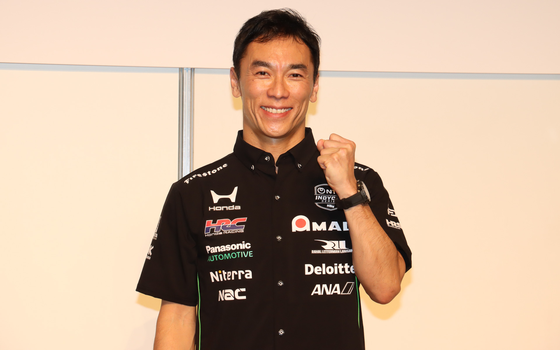 わずか「0.06秒」のブレーキ操作で優勝を逃した佐藤琢磨選手が2026年の