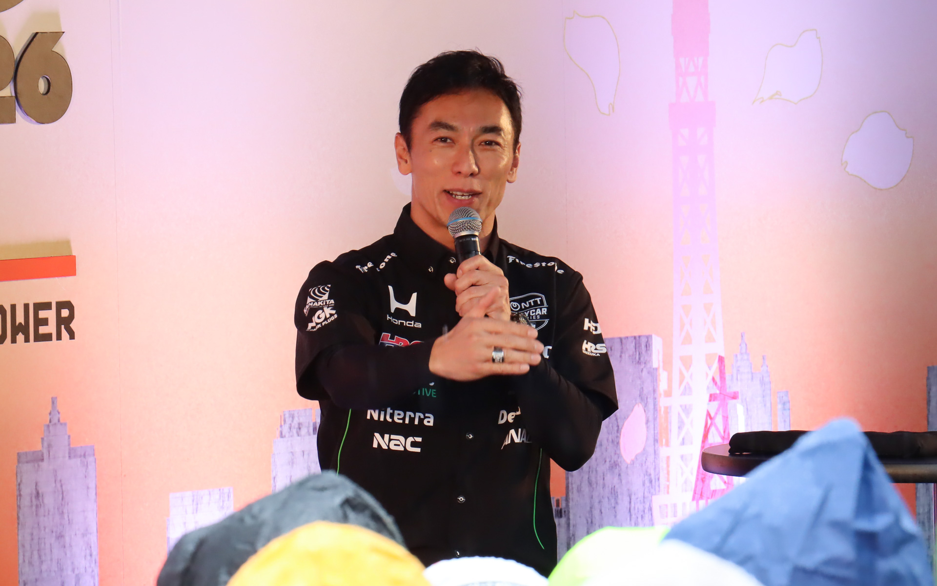 K*Z様 F-1 佐藤琢磨選手３位チェッカーフラッグ　世界限定100部 F1 TOKYO FAN FESTIVAL 2026」トップチェッカーで“地鳴りのような歓声