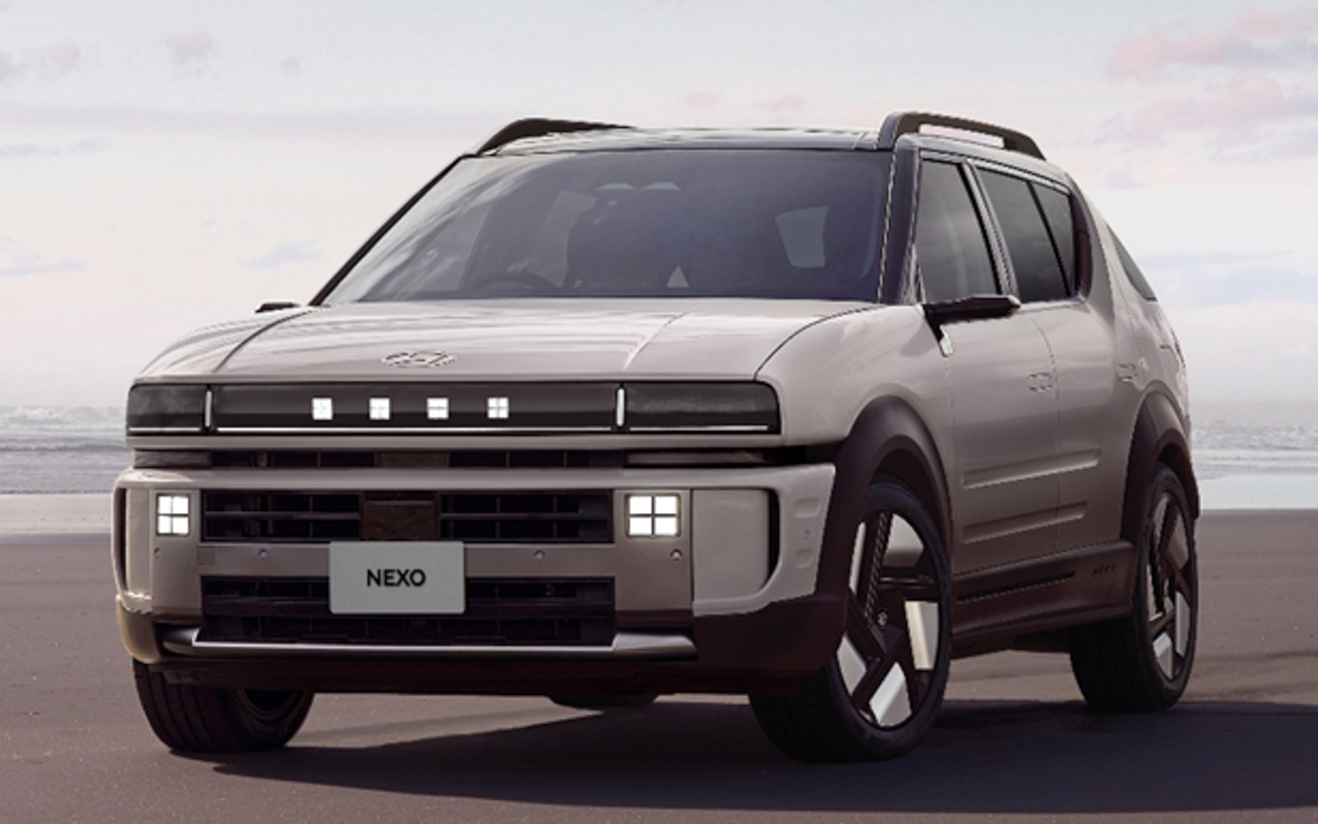 フュージョン 3万円  走行距離46000㎞ マツダ新「SUV」発表！ 約570万円からで「8人乗り」＆「全長5.1m級