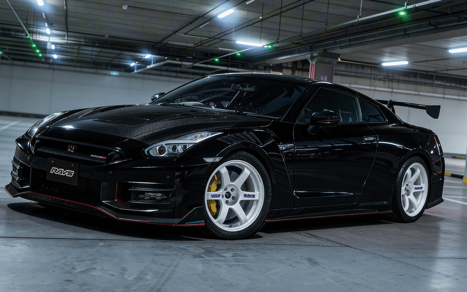 GT-R」とともに進化を続け圧倒的な存在感を与える「ボルクレーシング