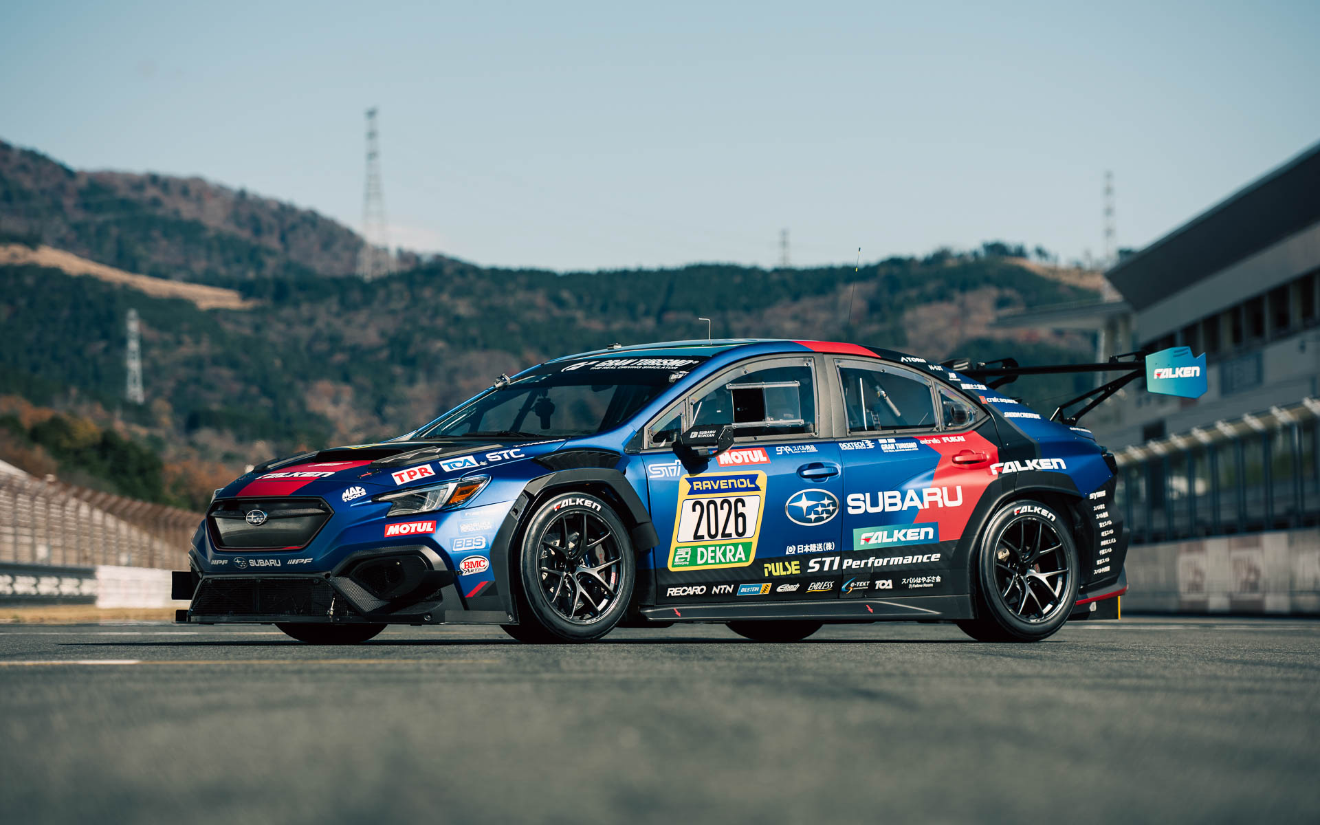 スバルとSTI、第54回ニュル24時間レースに参戦 マシンのアップデートを