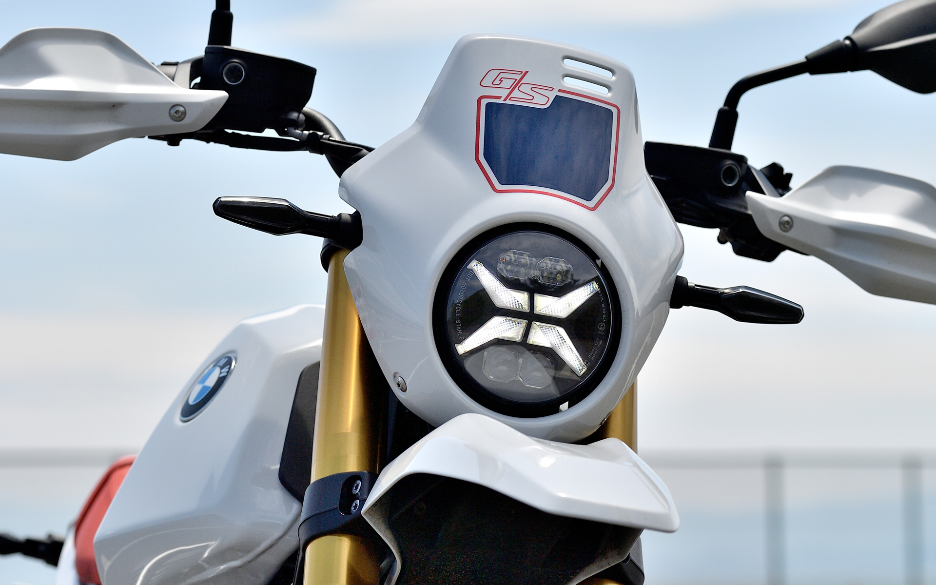 トライアンフ「T120」、KTM「990 RC R」、BMW「R 12 G/S」、ドゥカティ