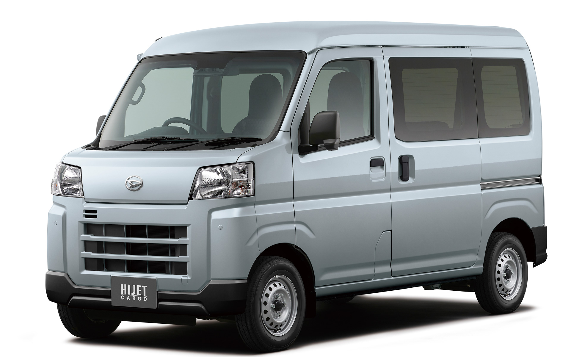 ダイハツハイゼットカーゴつい先日まで配達車として稼働していました！ ダイハツ、軽商用車「ハイゼット カーゴ」「アトレー」一部改良