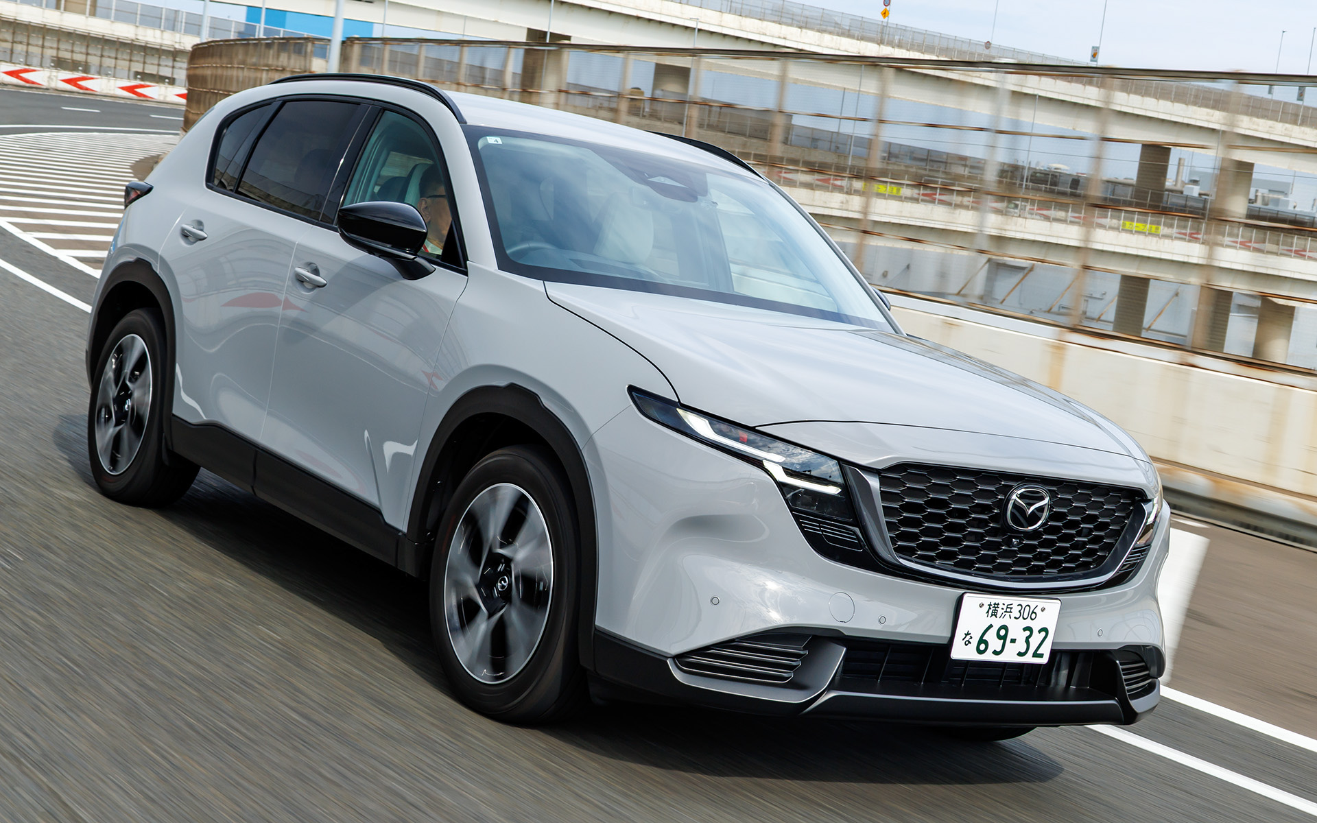 マツダ、新型「CX-5」3台を「東京アウトドアショー2026」に出展 広島の マツダ、新型「CX-5」3台を「東京アウトドアショー2026」に出展 広島の