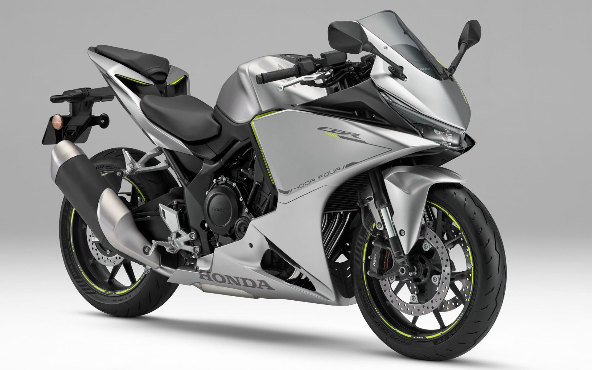 ホンダ、新型フルカウルロードスポーツバイク「CBR400R FOUR E-Clutch