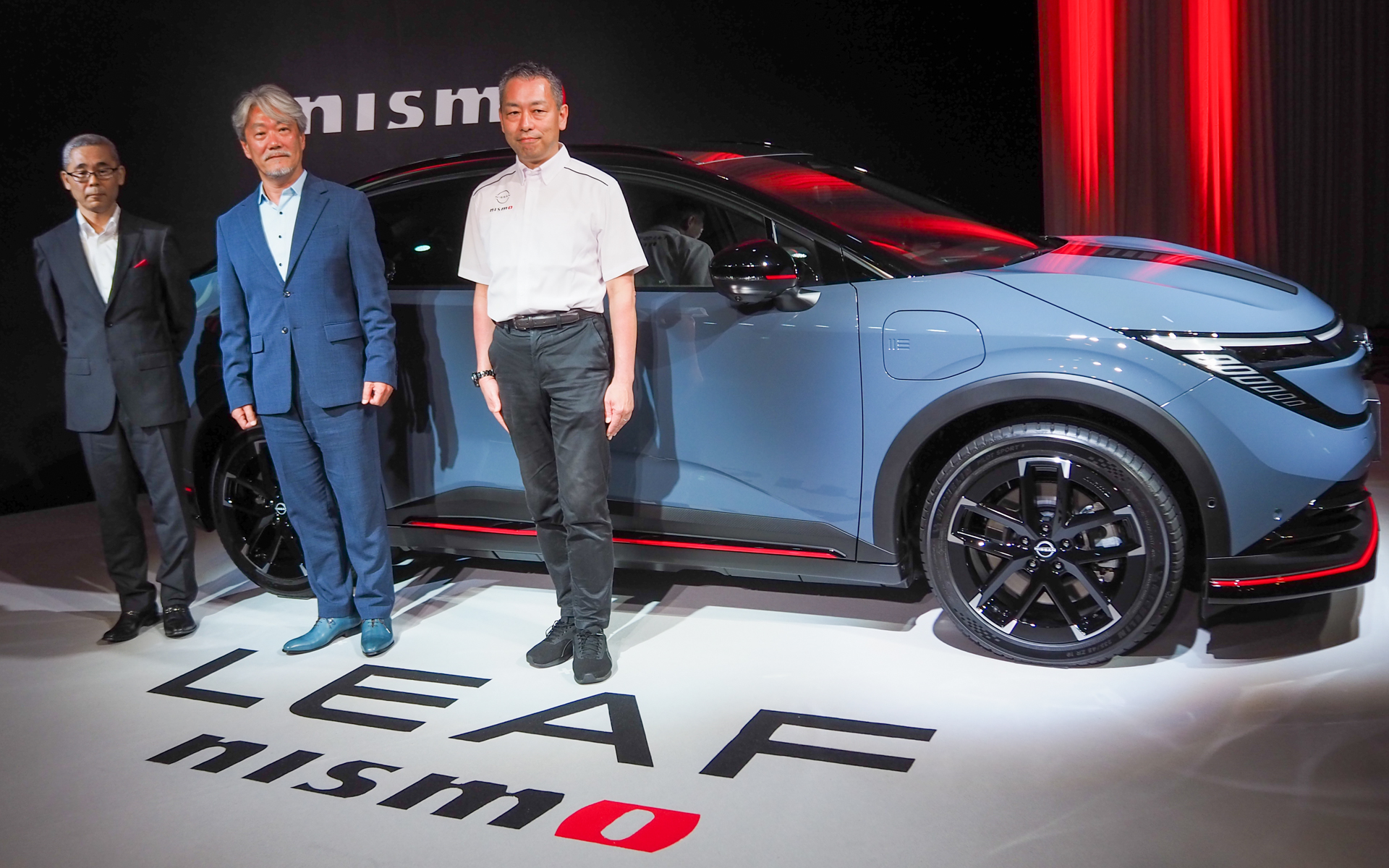日産、最新NISMOロードカー「リーフNISMO」初公開 フォーミュラEマシン