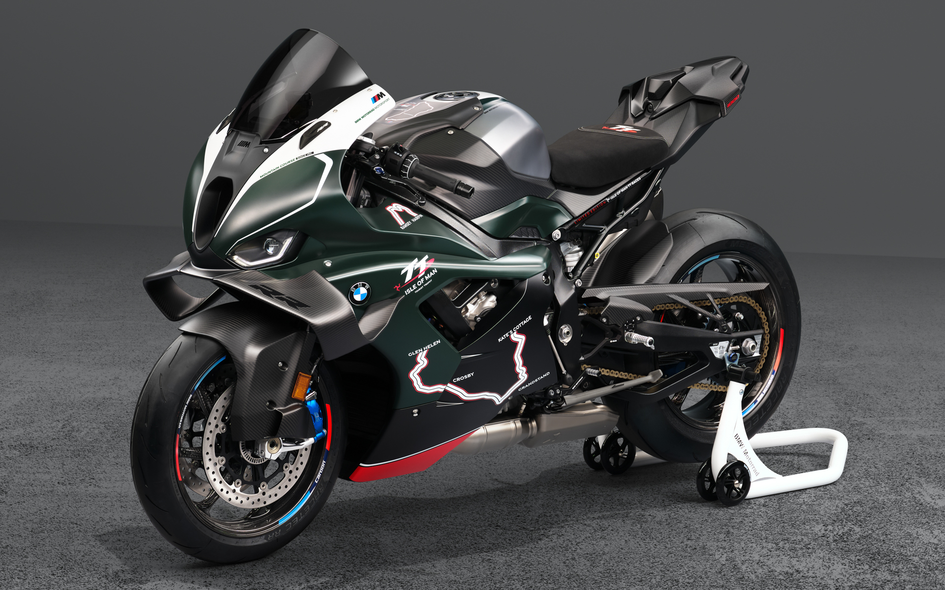 BMW Motorrad、マン島TTレース115回記念モデル「BMW M 1000RR